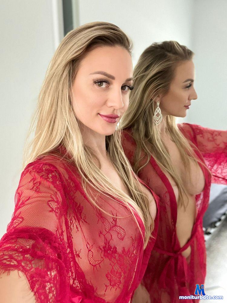 annaroyale camsoda livecam performer profile