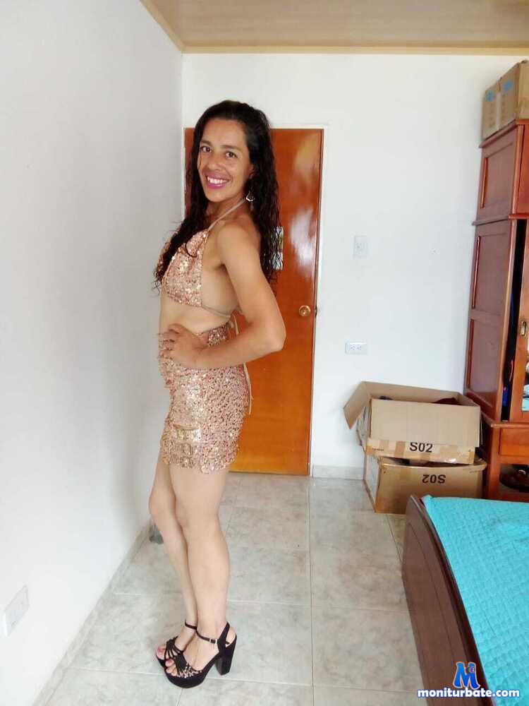 astrirossie camsoda livecam performer profile