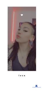 wanda-13 Camsoda livecam show performer room profile