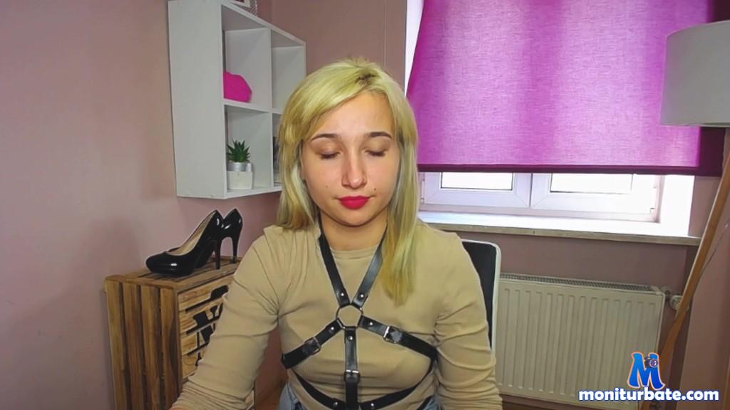 clarafancy camsoda livecam performer profile