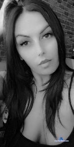 marillynstone Camsoda livecam show performer room profile