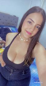 kaily-bigass Camsoda livecam show performer room profile