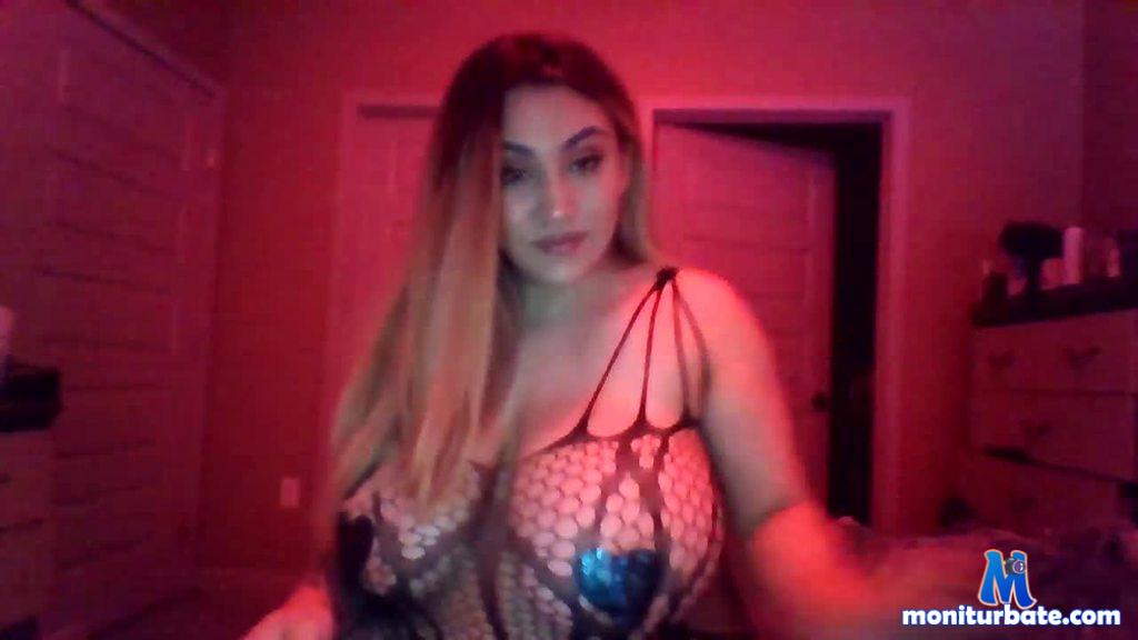 candycummings camsoda livecam performer profile