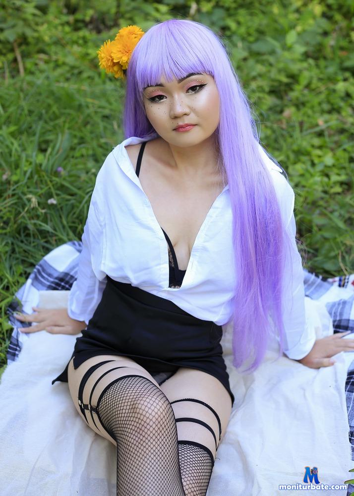 piyaboo camsoda livecam performer profile