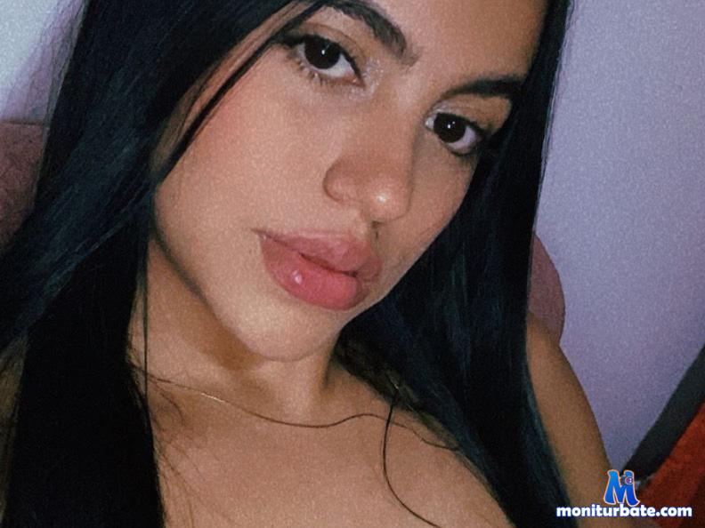mia-thomas Camsoda performer 