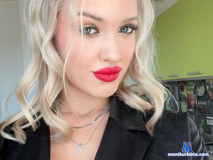 britneystormm camsoda livecam performer profile