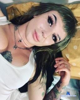 thetsbrieee Camsoda performer 