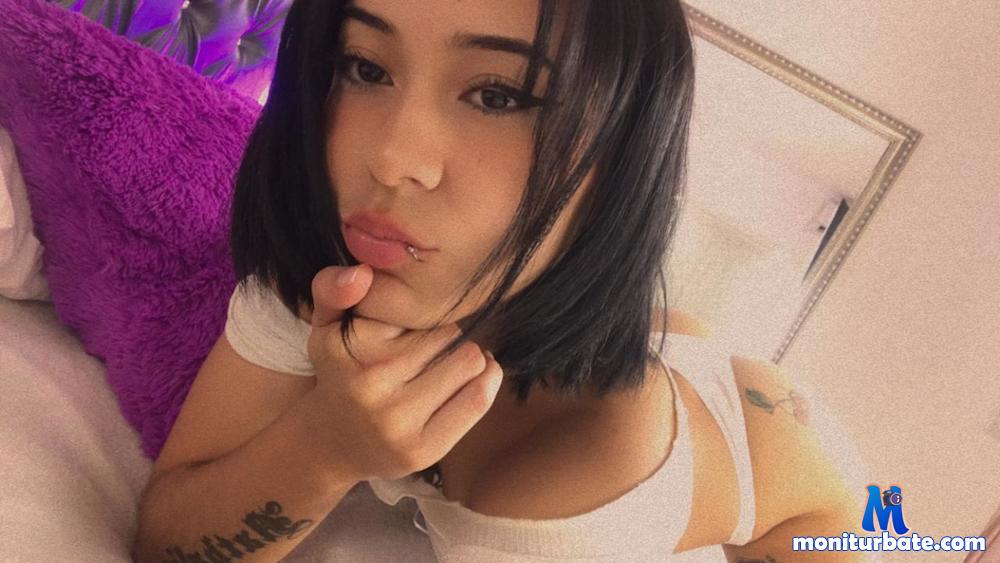 lorraine-badygirl Camsoda performer 