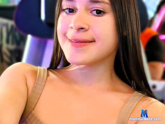 isa-walker01 Camsoda performer 
