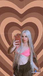 laurababe9 Camsoda livecam show performer room profile