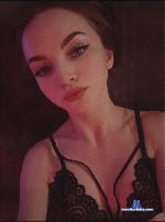 sweet-mellisa Camsoda livecam show performer room profile