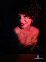 pixara Camsoda livecam show performer room profile