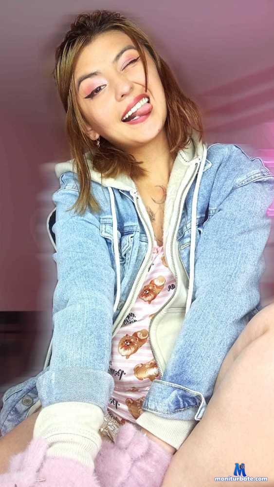 lucy-ferr1 camsoda livecam performer profile