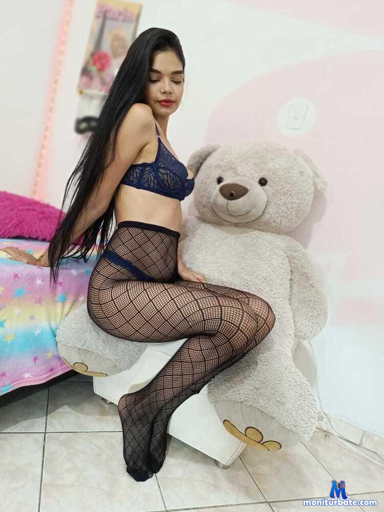 lindsay-sweet24 camsoda livecam performer profile