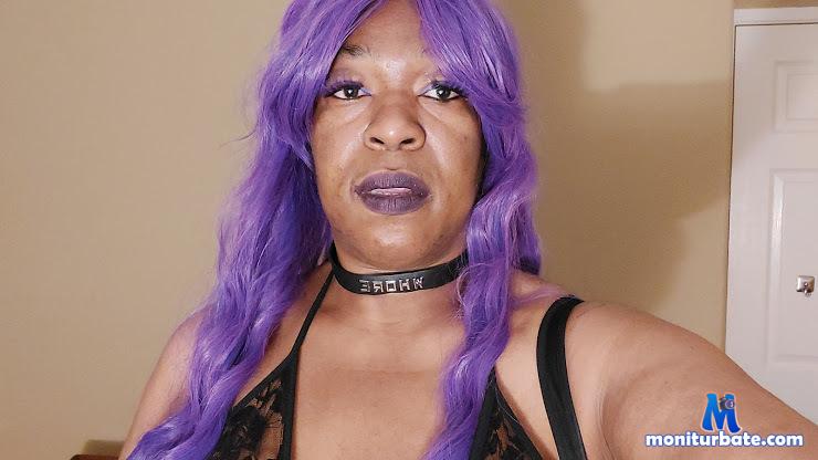 bustyvicki6 Camsoda performer 