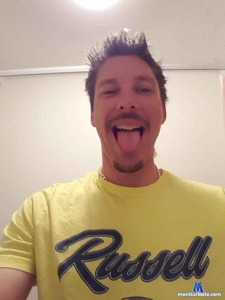 nevball camsoda livecam performer profile