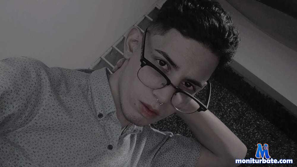 luisevans666 Camsoda performer 