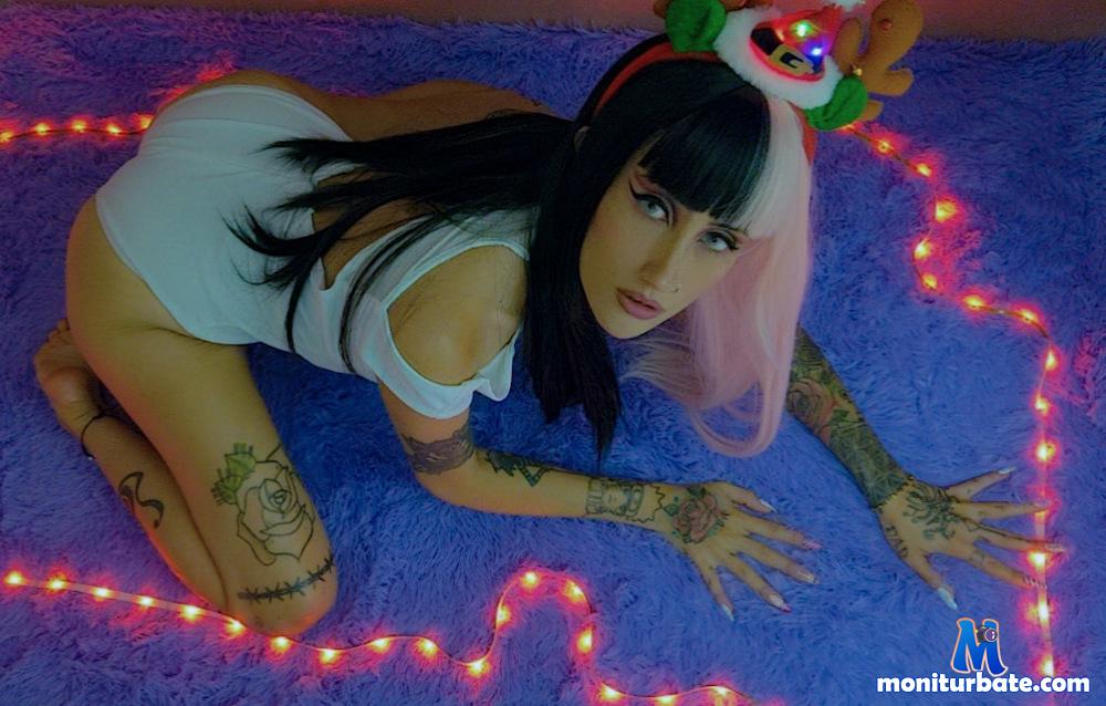 amyjhonson camsoda livecam performer profile