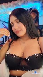 sophie-lee18 Camsoda livecam show performer room profile