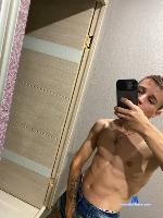 brave-boy1 Camsoda livecam show performer room profile