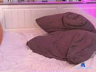 evafloid camsoda livecam performer profile