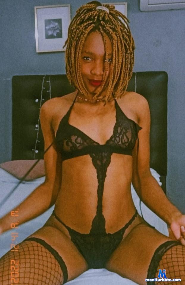 black-gem18 Camsoda performer 