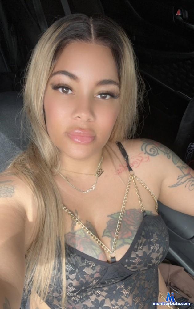 pinkdiamond22 Camsoda performer 