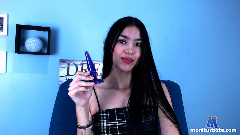 ariianajones Camsoda performer 