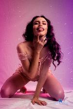 caroline-adams Camsoda livecam show performer room profile