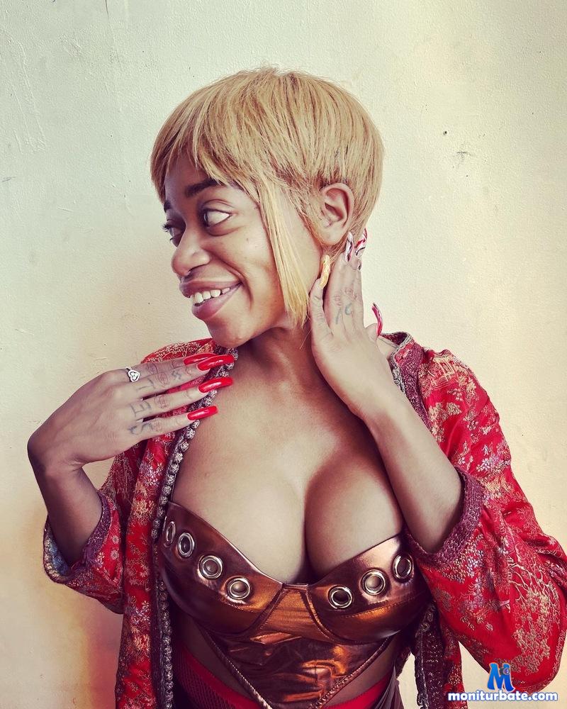 c0nfid3nt camsoda livecam performer profile