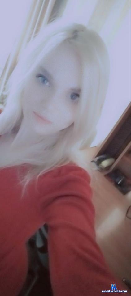 jinaronny camsoda livecam performer profile
