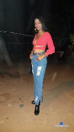 paris-gilton Camsoda livecam show performer room profile