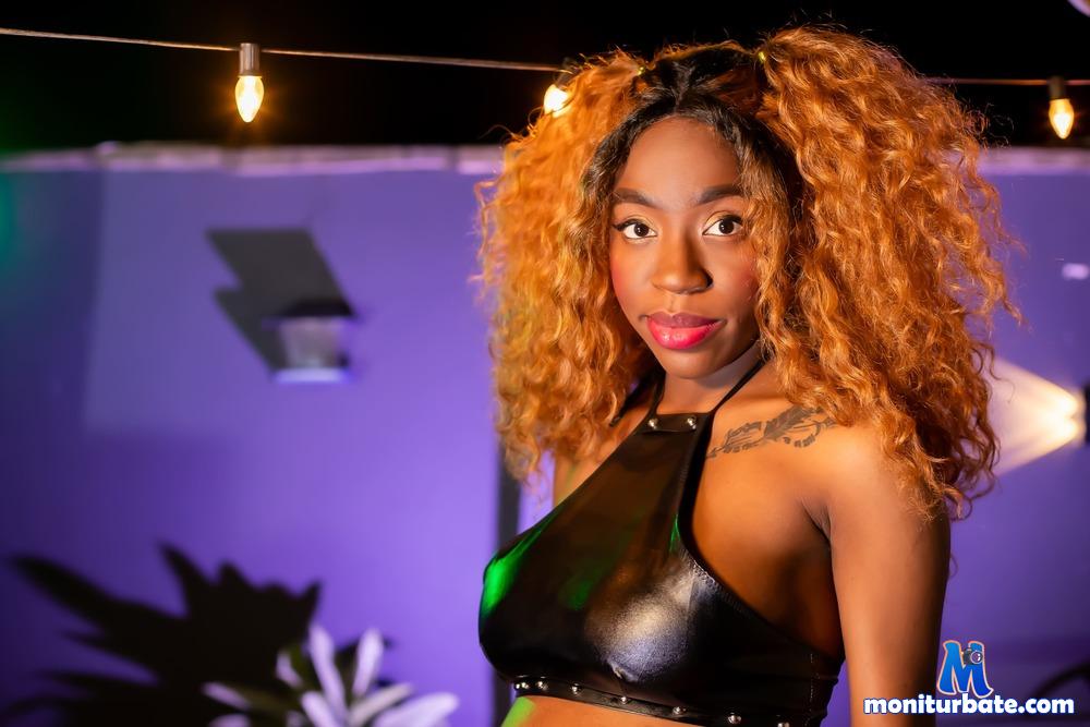chloeconnerr camsoda livecam performer profile