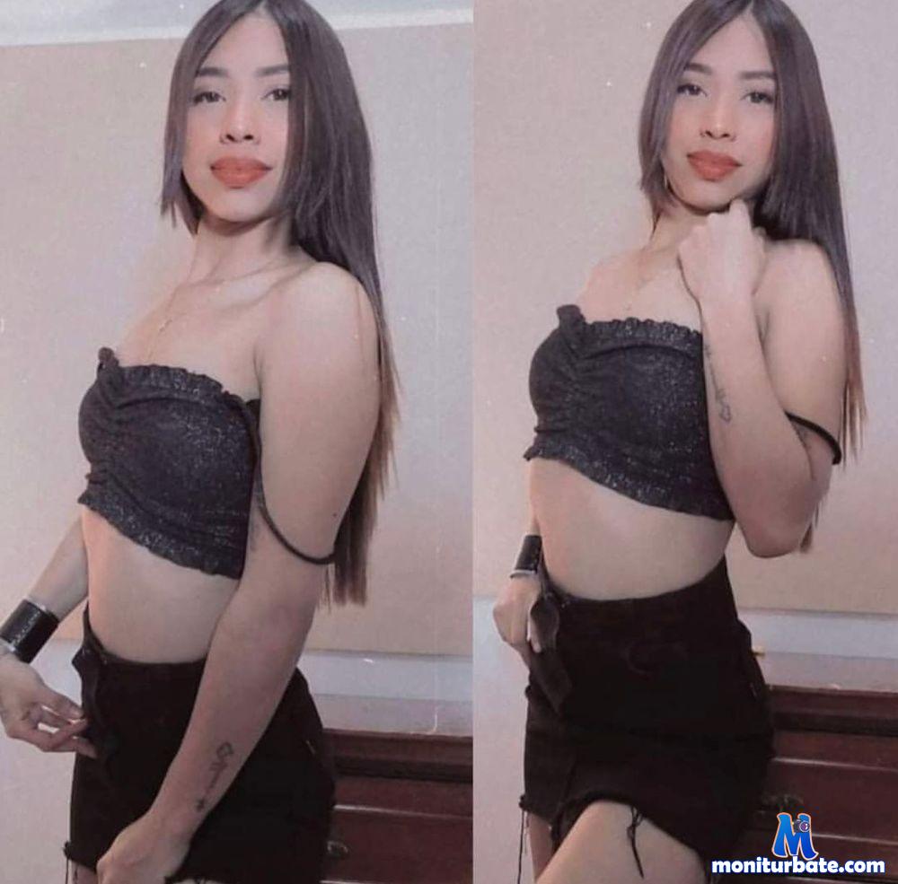 kira-yummy camsoda livecam performer profile