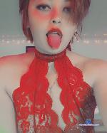 mia-jeroensky Camsoda livecam show performer room profile