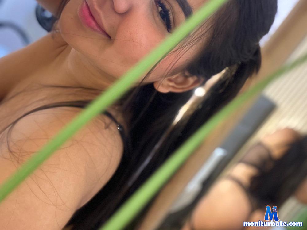 peachy-violet camsoda livecam performer profile