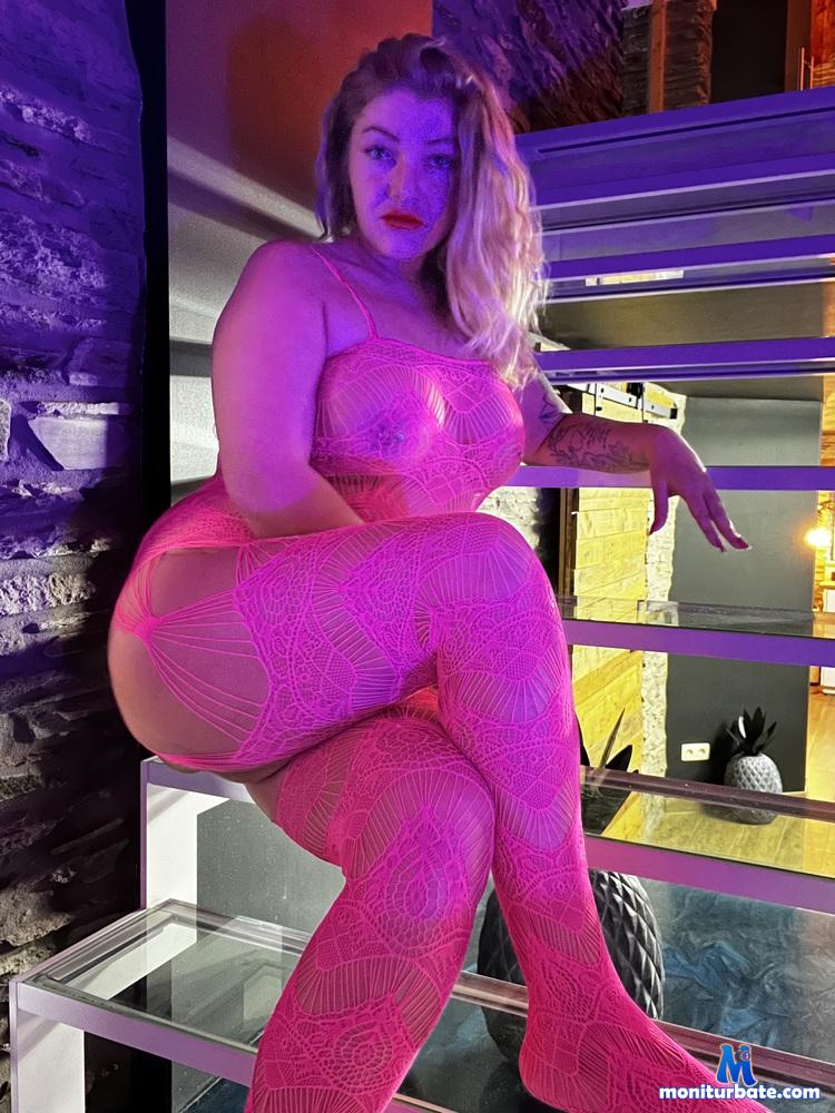 xlolitax camsoda livecam performer profile