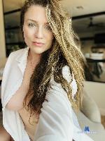 american-honey Camsoda livecam show performer room profile