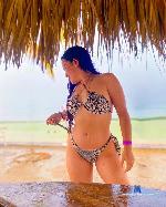 chicafresaa Camsoda livecam show performer room profile