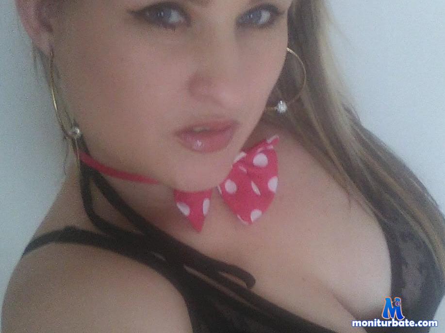 ssofhia camsoda livecam performer profile