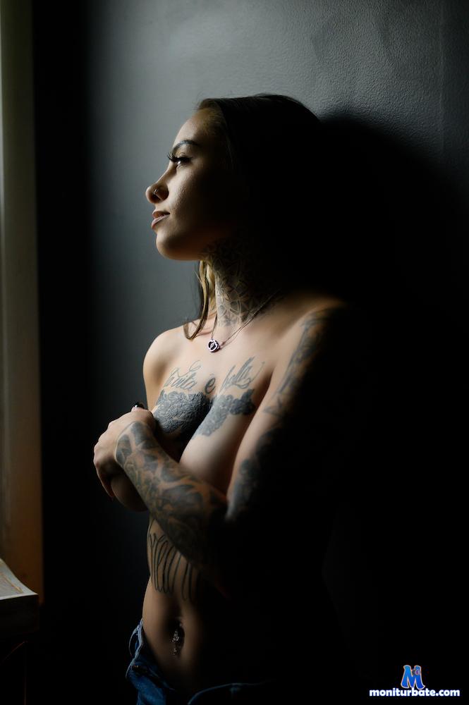tattedmuva Camsoda performer 