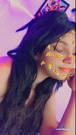ciaogirlmedd Camsoda livecam show performer room profile