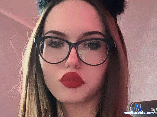 cutebuunnyy camsoda livecam performer profile