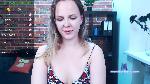 adriannacruzz Camsoda livecam show performer room profile