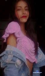 kiara-clark Camsoda livecam show performer room profile