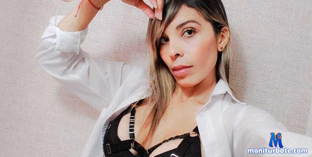 heelem Camsoda performer 