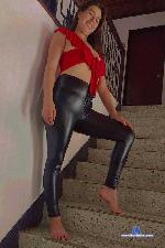 anni-castle Camsoda livecam show performer room profile