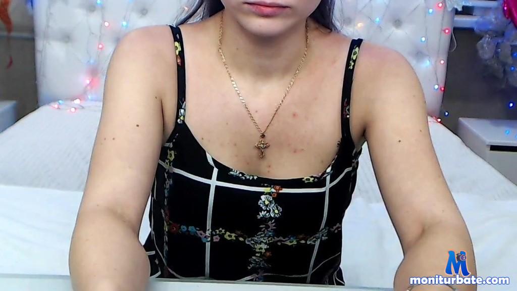 starxlove camsoda livecam performer profile