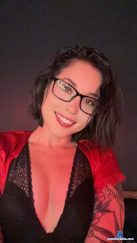 goldengirlcartier camsoda livecam performer profile