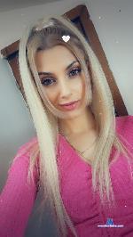 ellasweet11 Camsoda livecam show performer room profile
